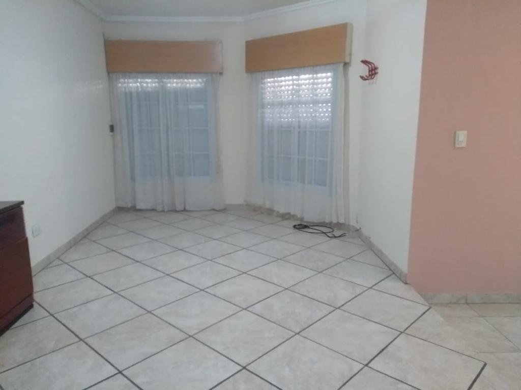 Casa Quinta en Hernández 55 – Santa Rosa