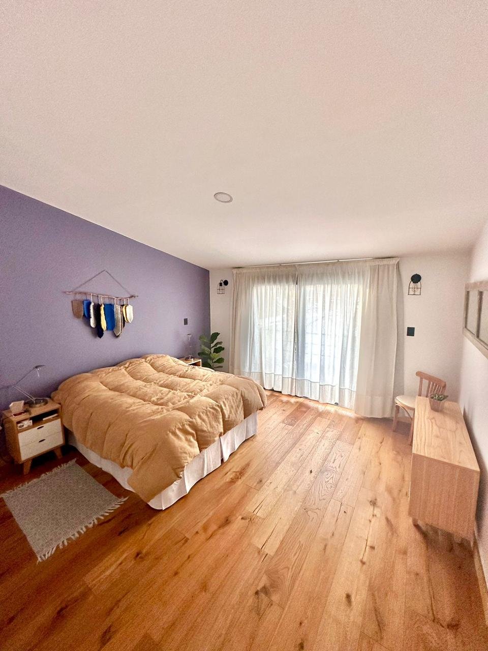 Casa de 2 Plantas con Pileta, Jardín y Parrilla – Quintana 520
