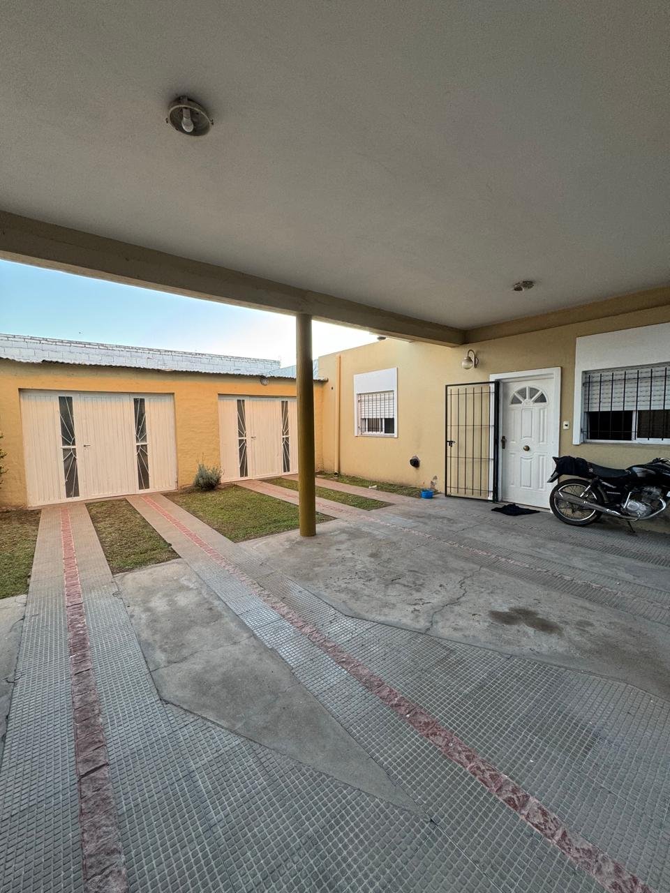 Unidad Multirenta con Departamentos y Locales – Ferrando 384