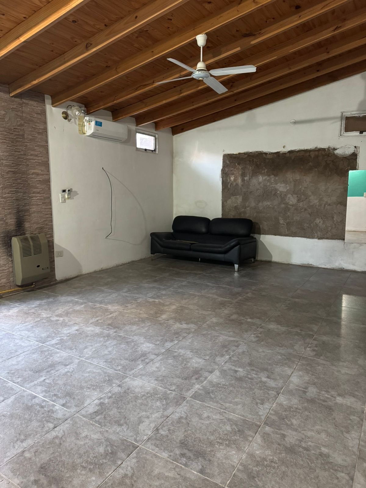 VENDIDA – Quinta en calle Leonismo Argentino Nº 694 / VENDIDA