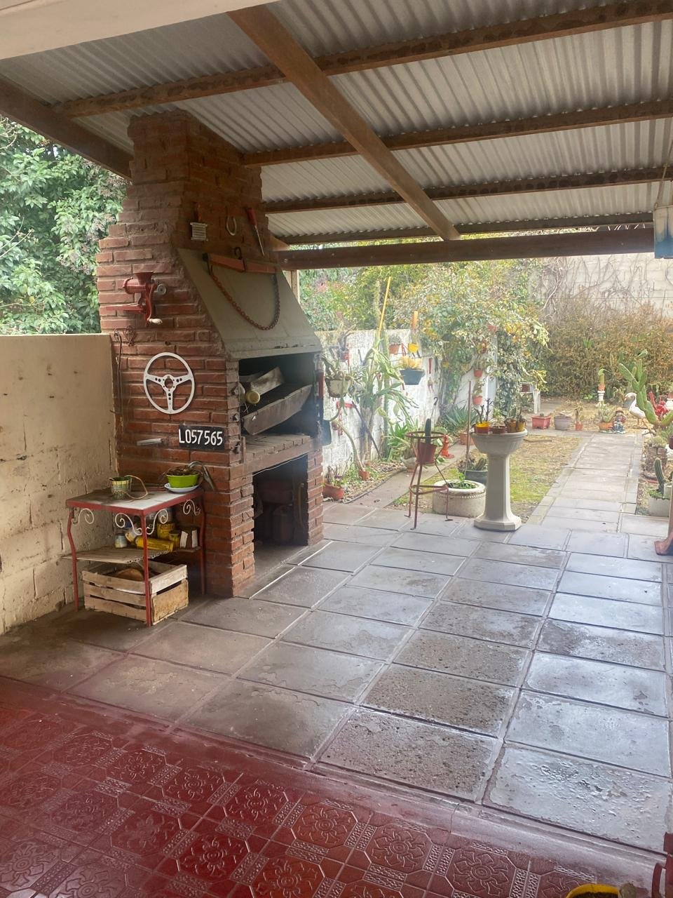 Casa en venta en la calle San Martin e Irigoyen en localidad de Monte Nievas, LP