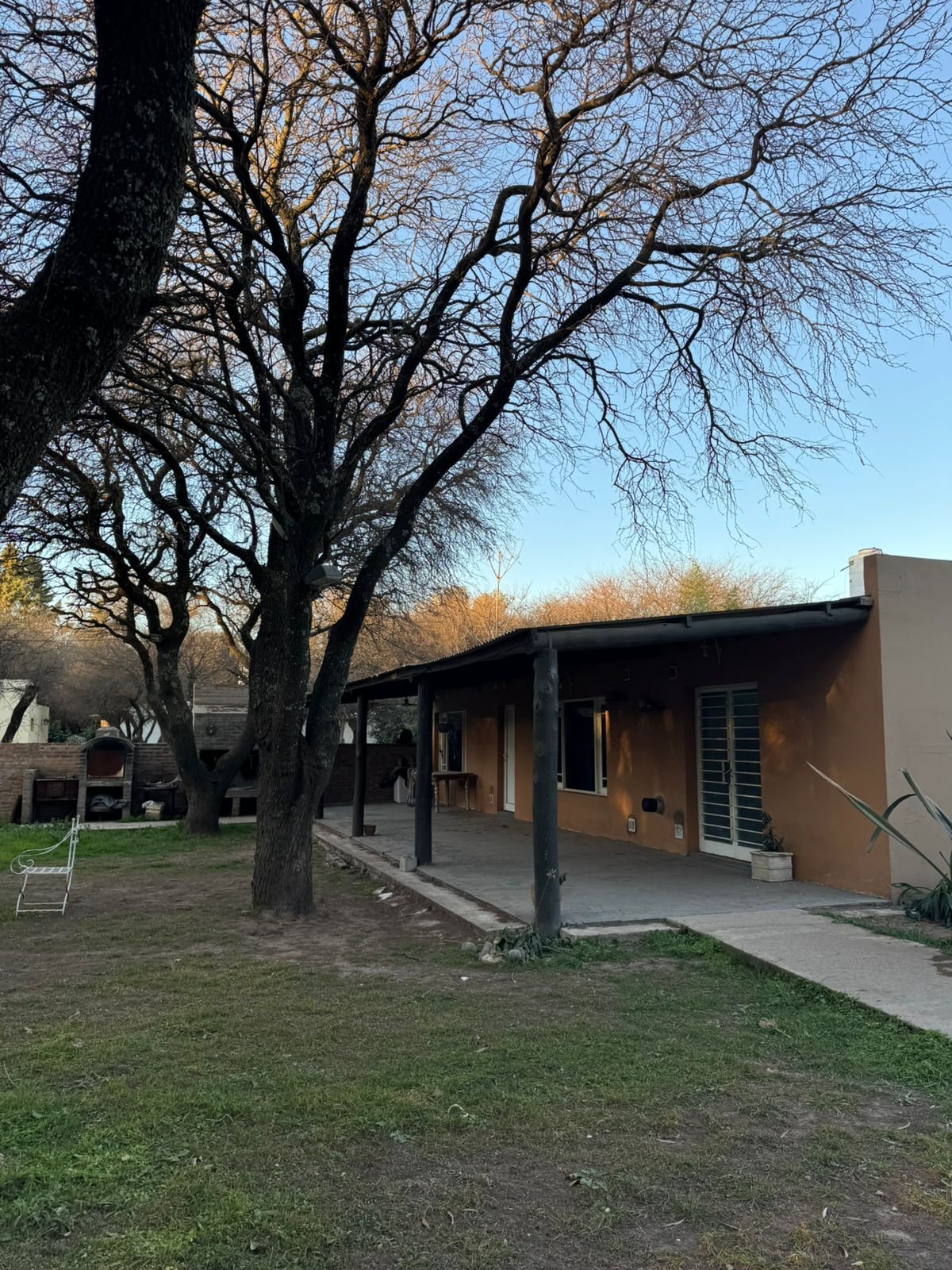 VENDIDA – Quinta en calle Leonismo Argentino Nº 694 / VENDIDA