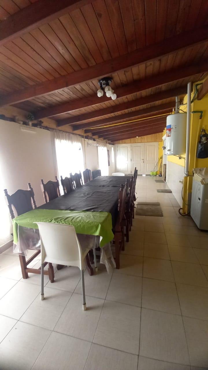 Venta y permuta de casa en la localidad de Uriburu
