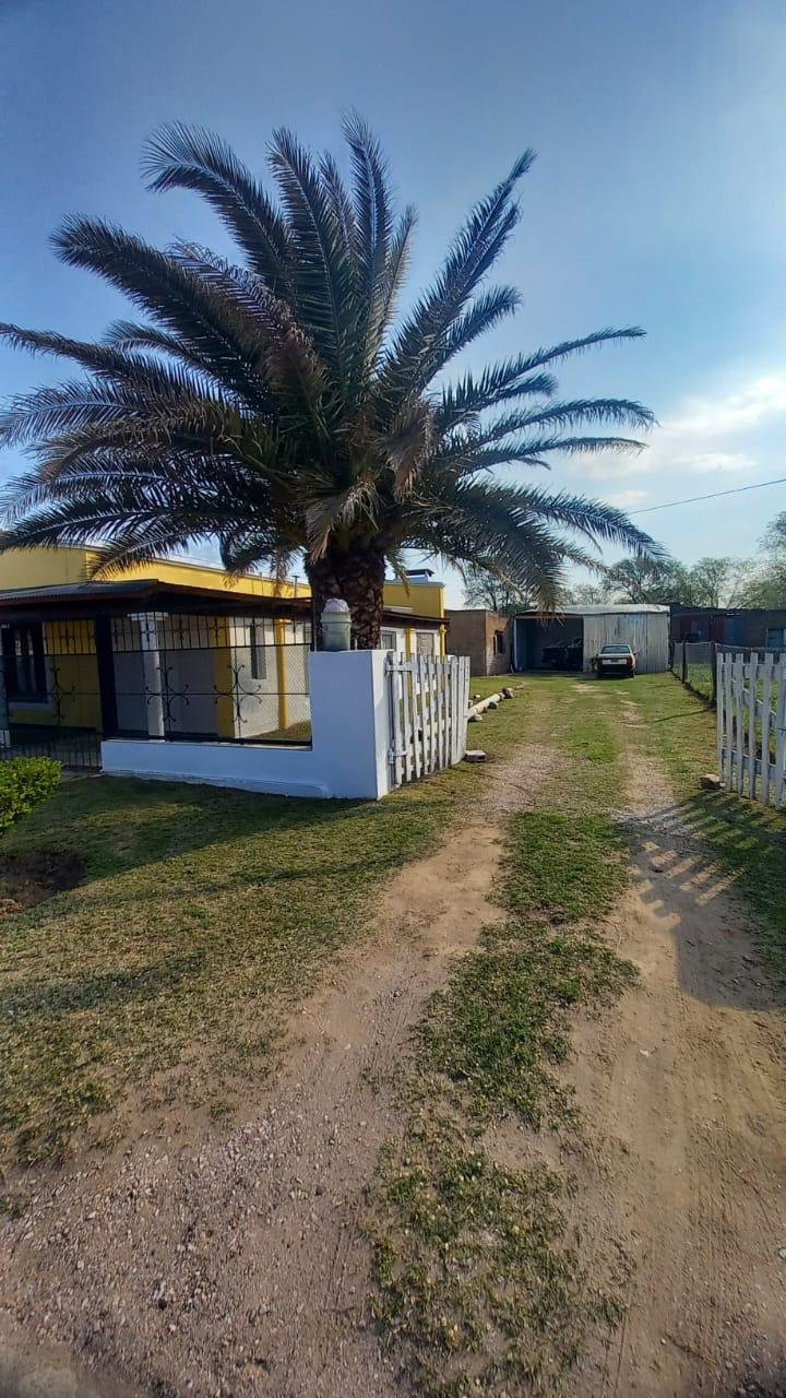 Venta y permuta de casa en la localidad de Uriburu